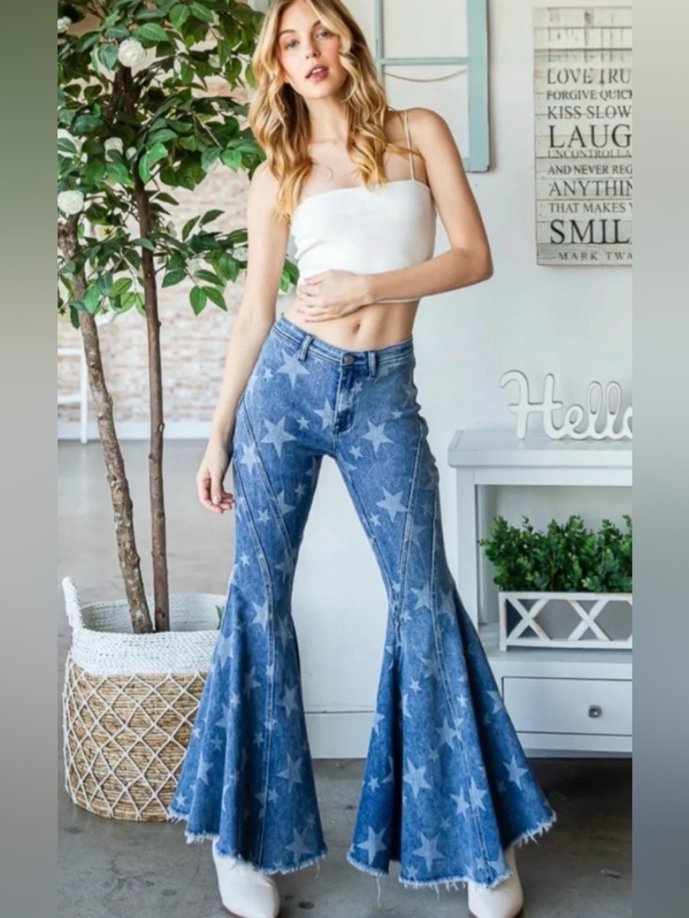 #1462 Oli & Hali Star Detail Ruffled Flare Hemmed Denim Jeans